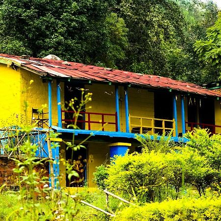 Hots Nainital Hostel Patwa Dunga ภายนอก รูปภาพ