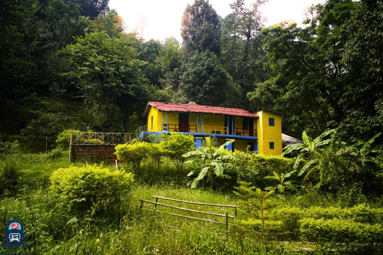 Hots Nainital Hostel Patwa Dunga ภายนอก รูปภาพ