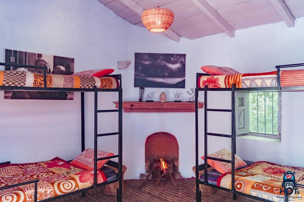 Hots Nainital Hostel Patwa Dunga ภายนอก รูปภาพ